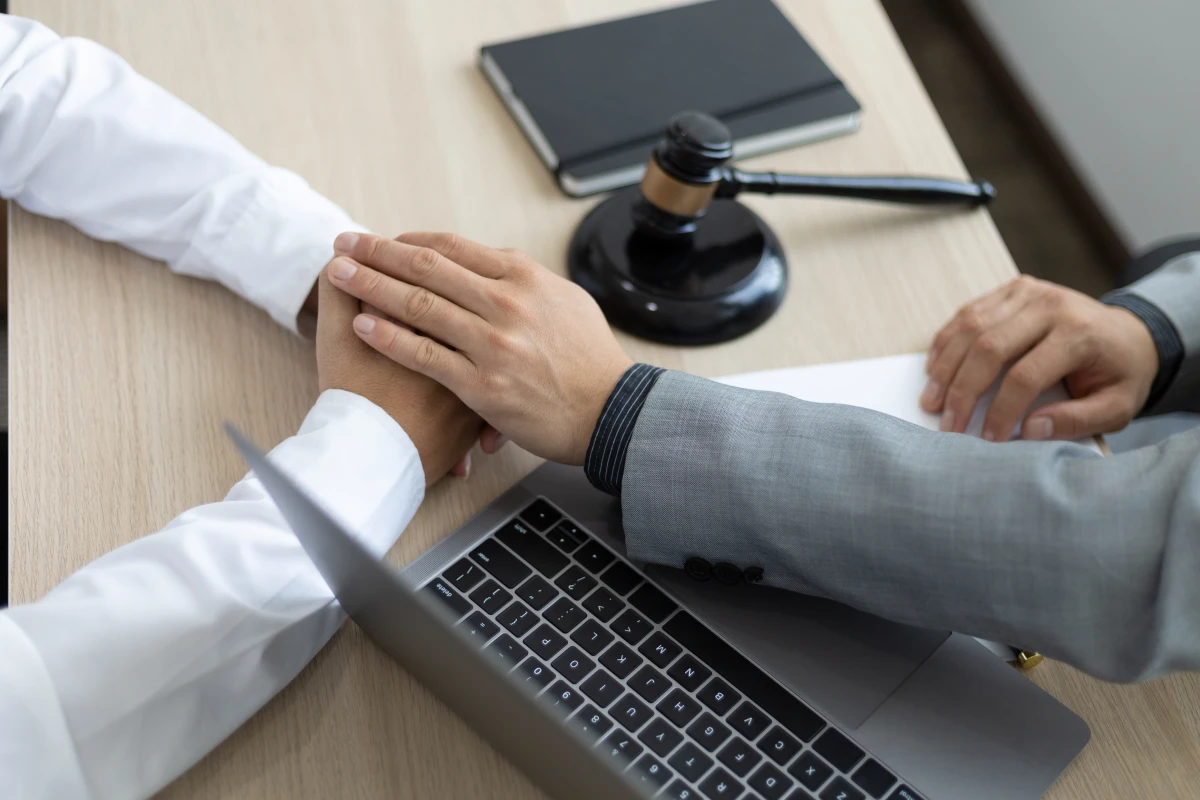 Les responsabilités des notaires en cas de litige sur la propriété foncière